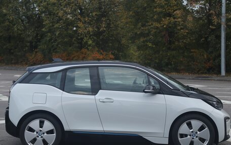 BMW i3 I01 рестайлинг, 2018 год, 1 940 000 рублей, 14 фотография