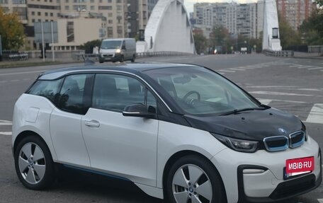 BMW i3 I01 рестайлинг, 2018 год, 1 940 000 рублей, 6 фотография