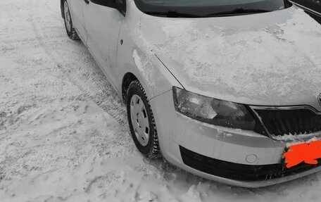 Skoda Rapid I, 2014 год, 680 000 рублей, 13 фотография