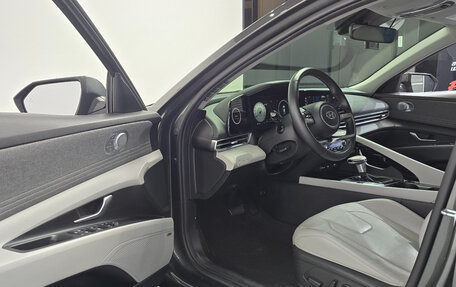 Hyundai Avante, 2022 год, 1 800 000 рублей, 7 фотография