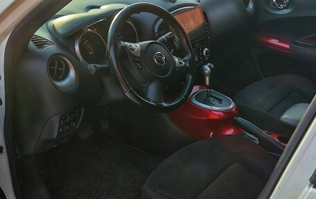 Nissan Juke II, 2011 год, 1 050 000 рублей, 8 фотография