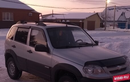 Chevrolet Niva I рестайлинг, 2013 год, 480 000 рублей, 1 фотография