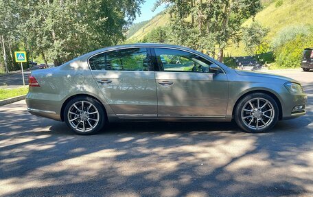 Volkswagen Passat B7, 2013 год, 1 370 000 рублей, 7 фотография