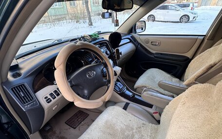 Toyota Highlander III, 2002 год, 1 300 000 рублей, 16 фотография