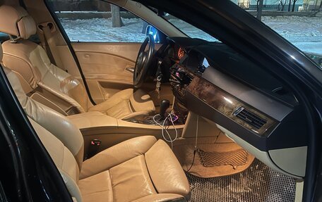 BMW 5 серия, 2005 год, 1 480 000 рублей, 7 фотография