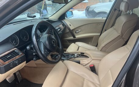 BMW 5 серия, 2005 год, 1 480 000 рублей, 11 фотография