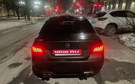 BMW 5 серия, 2005 год, 1 480 000 рублей, 2 фотография