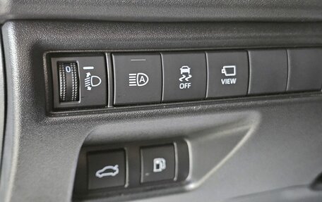 Toyota Camry, 2025 год, 4 590 000 рублей, 14 фотография