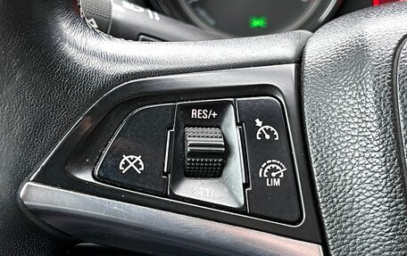 Opel Astra J, 2012 год, 749 000 рублей, 13 фотография