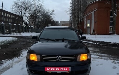 Volkswagen Passat B5+ рестайлинг, 1996 год, 260 000 рублей, 2 фотография