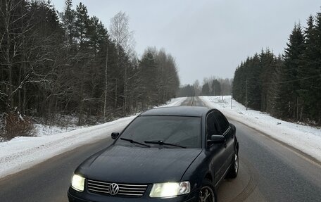 Volkswagen Passat B5+ рестайлинг, 1996 год, 260 000 рублей, 3 фотография