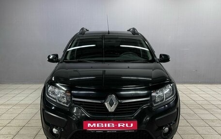 Renault Sandero II рестайлинг, 2017 год, 920 000 рублей, 2 фотография