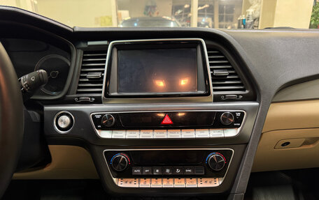 Hyundai Sonata VII, 2018 год, 1 825 000 рублей, 12 фотография