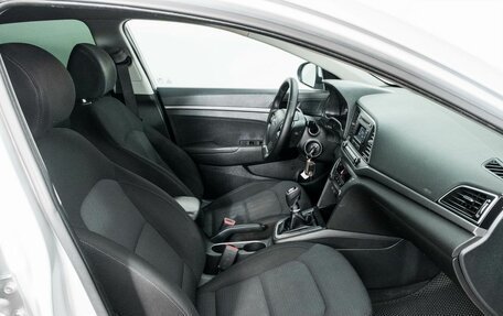 Hyundai Elantra VI рестайлинг, 2018 год, 1 048 000 рублей, 8 фотография