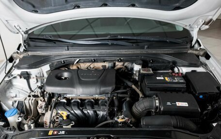 Hyundai Elantra VI рестайлинг, 2018 год, 1 048 000 рублей, 12 фотография