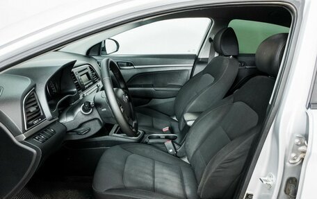 Hyundai Elantra VI рестайлинг, 2018 год, 1 048 000 рублей, 6 фотография