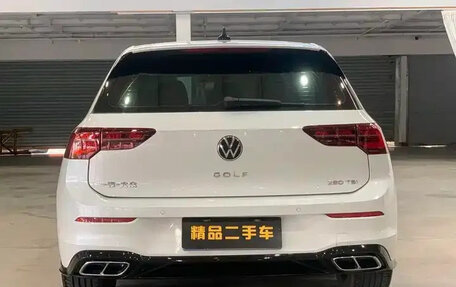 Volkswagen Golf VIII, 2023 год, 2 400 000 рублей, 6 фотография