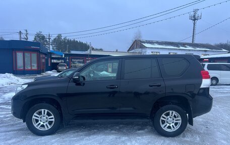 Toyota Land Cruiser Prado 150 рестайлинг 2, 2012 год, 2 675 000 рублей, 2 фотография