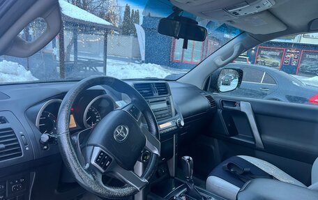 Toyota Land Cruiser Prado 150 рестайлинг 2, 2012 год, 2 675 000 рублей, 5 фотография