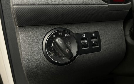 Volkswagen Caddy III рестайлинг, 2004 год, 609 000 рублей, 9 фотография