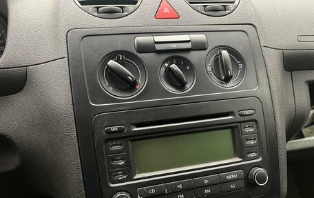 Volkswagen Caddy III рестайлинг, 2004 год, 609 000 рублей, 8 фотография