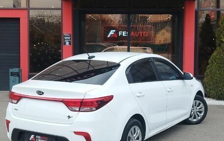 KIA Rio IV, 2017 год, 849 900 рублей, 5 фотография