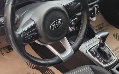KIA Rio IV, 2017 год, 849 900 рублей, 11 фотография
