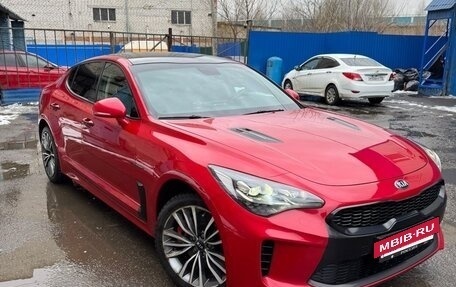 KIA Stinger I, 2019 год, 2 099 000 рублей, 2 фотография