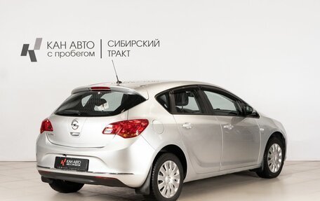 Opel Astra J, 2013 год, 667 000 рублей, 3 фотография