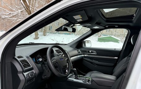 Ford Explorer VI, 2015 год, 2 120 000 рублей, 9 фотография