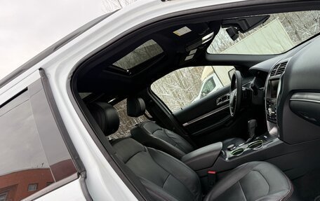 Ford Explorer VI, 2015 год, 2 120 000 рублей, 12 фотография