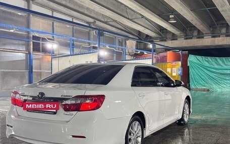 Toyota Camry, 2013 год, 1 699 999 рублей, 3 фотография