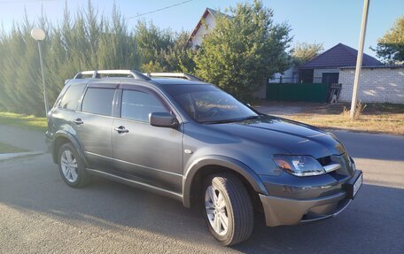 Mitsubishi Outlander III рестайлинг 3, 2004 год, 1 099 000 рублей, 15 фотография