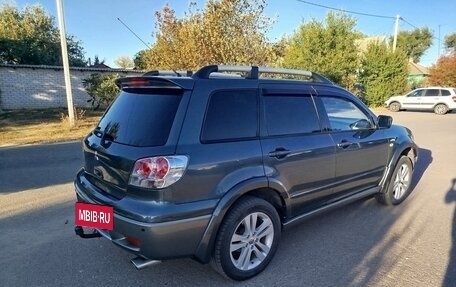 Mitsubishi Outlander III рестайлинг 3, 2004 год, 1 099 000 рублей, 18 фотография