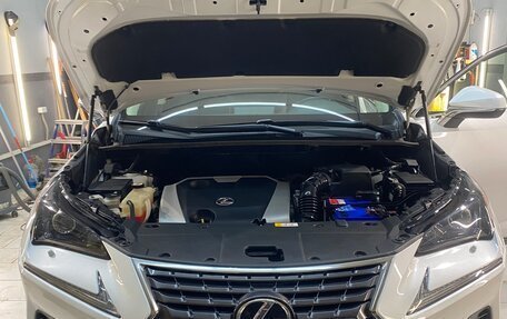 Lexus NX I, 2018 год, 3 350 000 рублей, 7 фотография