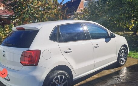 Volkswagen Polo VI (EU Market), 2012 год, 700 000 рублей, 4 фотография