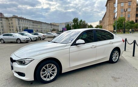 BMW 3 серия, 2015 год, 1 450 000 рублей, 3 фотография