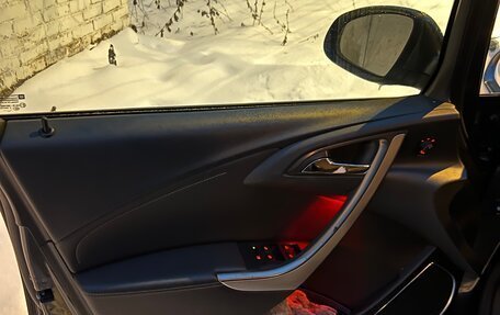 Opel Astra J, 2011 год, 750 000 рублей, 10 фотография