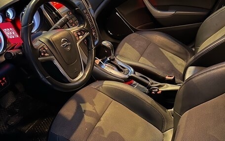 Opel Astra J, 2011 год, 750 000 рублей, 9 фотография