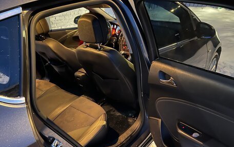 Opel Astra J, 2011 год, 750 000 рублей, 13 фотография