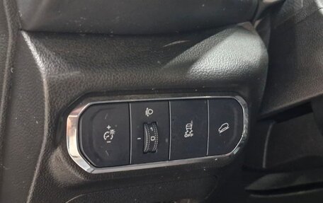 Haval Jolion, 2022 год, 1 300 000 рублей, 3 фотография