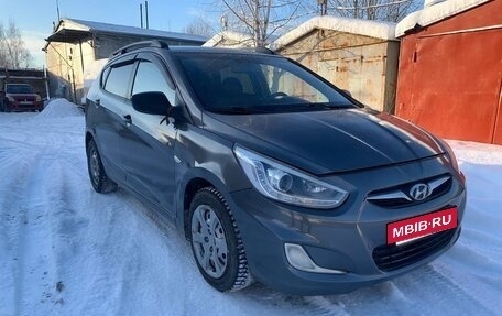 Hyundai Solaris II рестайлинг, 2011 год, 510 000 рублей, 7 фотография