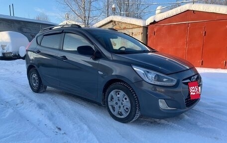 Hyundai Solaris II рестайлинг, 2011 год, 510 000 рублей, 10 фотография