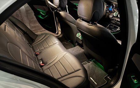 Mercedes-Benz C-Класс, 2019 год, 4 050 000 рублей, 19 фотография