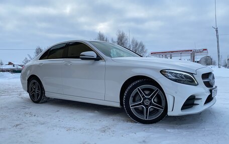 Mercedes-Benz C-Класс, 2019 год, 4 050 000 рублей, 23 фотография