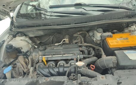 Hyundai Solaris II рестайлинг, 2011 год, 750 000 рублей, 19 фотография