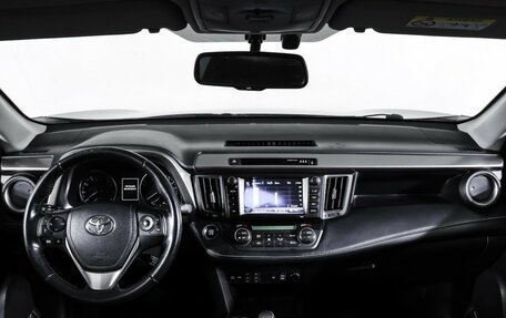 Toyota RAV4, 2019 год, 1 937 000 рублей, 17 фотография