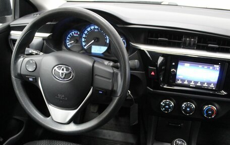 Toyota Corolla, 2014 год, 1 370 000 рублей, 15 фотография