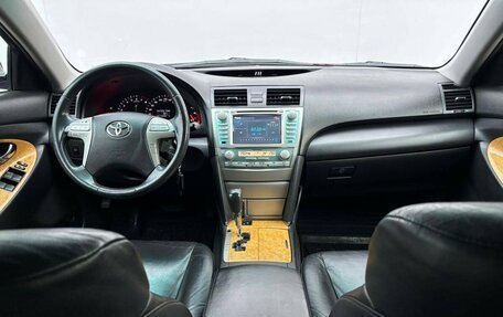 Toyota Camry, 2007 год, 609 000 рублей, 17 фотография