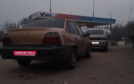 Daewoo Nexia I рестайлинг, 2001 год, 45 000 рублей, 6 фотография